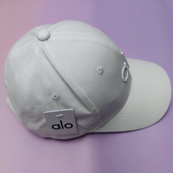 ALO Yoga Off-Duty Cap - Picture 4 of 4